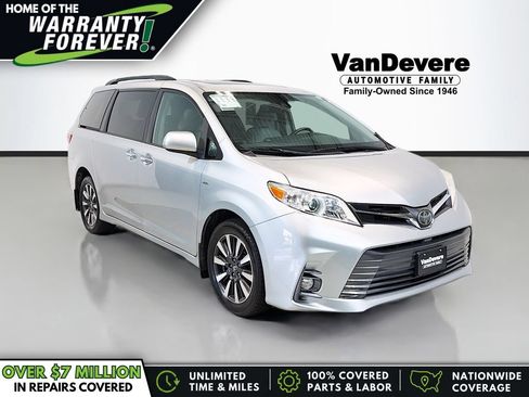 Used 2020 Toyota Sienna XLE w/ XLE Navigation Package AWD/4WD image 1