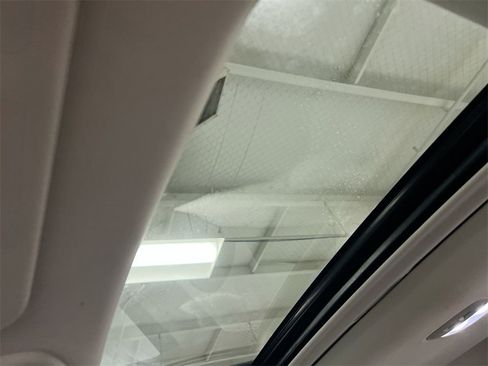 Used 2023 Subaru Outback Limited XT w/ Popular Package #2 image 18