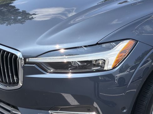 Used 2021 Volvo XC60 T5 Inscription w/ Advanced Package FWD image 6