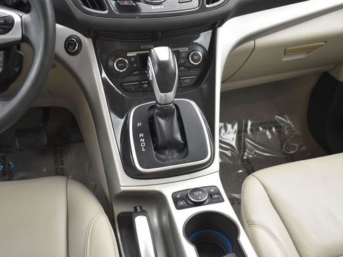 Used 2016 Ford C-MAX Energi SEL image 22