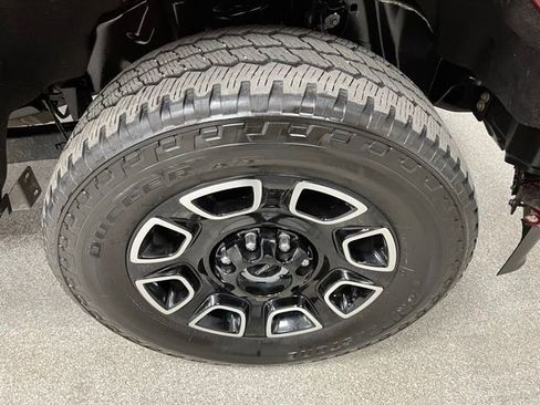 Used 2025 Ford F350 Platinum AWD/4WD image 19
