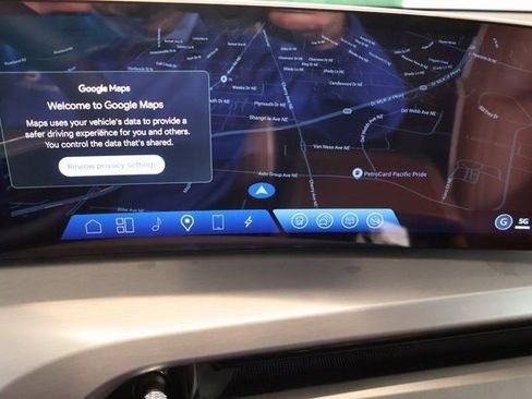New 2026 Cadillac Vistiq Platinum image 22