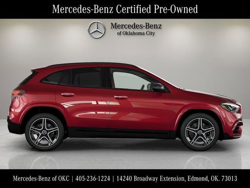 Used 2025 Mercedes-Benz GLA 250 4MATIC image 15