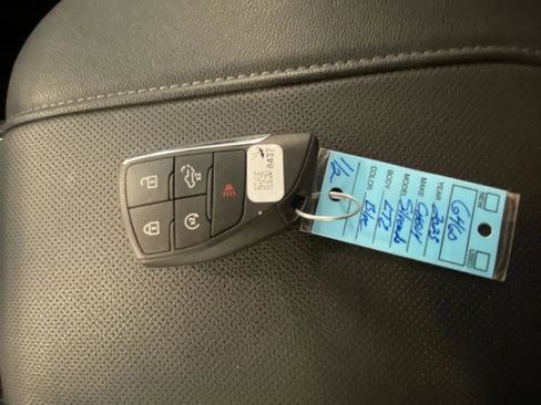 Used 2023 Chevrolet Silverado 1500 LTZ w/ LTZ Convenience Package II image 39