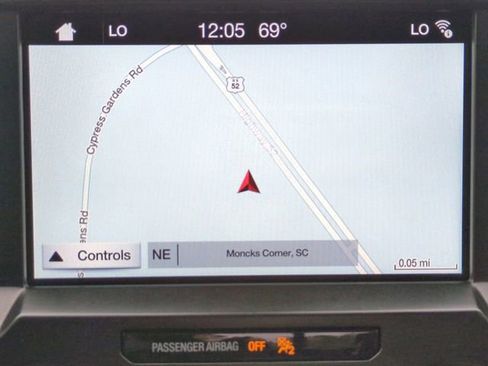 Used 2018 Ford F150 Raptor w/ Equipment Group 802A Luxury image 24