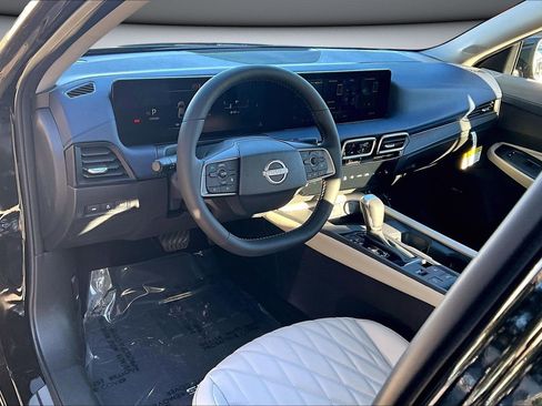 New 2026 Nissan Sentra SL w/ Floor Mat Package FWD image 7