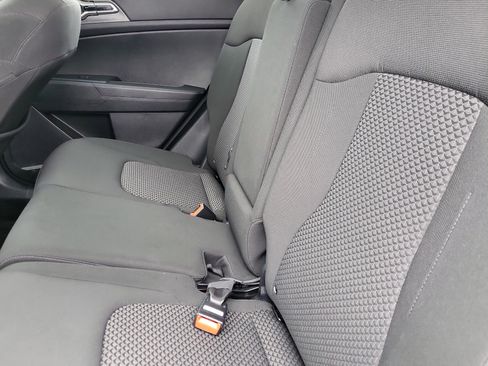 Used 2023 Kia Sportage LX image 15