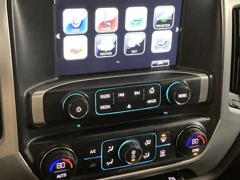 Used 2018 GMC Sierra 1500 SLE w/ SLE Value Package image 12