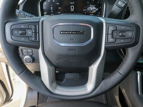 New 2025 GMC Sierra 2500 Denali w/ Denali Reserve Package image 17