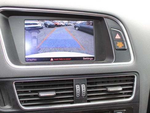 Used 2013 Audi Q5 3.0T Premium Plus image 17