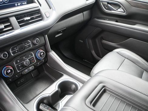 Used 2021 Chevrolet Tahoe LT image 5