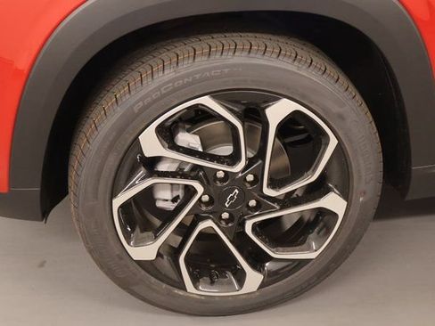 New 2026 Chevrolet Trax RS w/ Driver Confidence Package FWD image 8