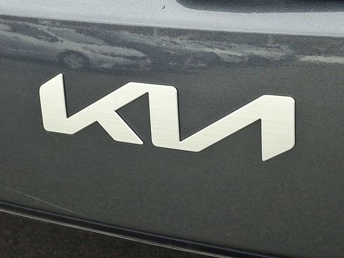 Used 2023 Kia Soul S image 29