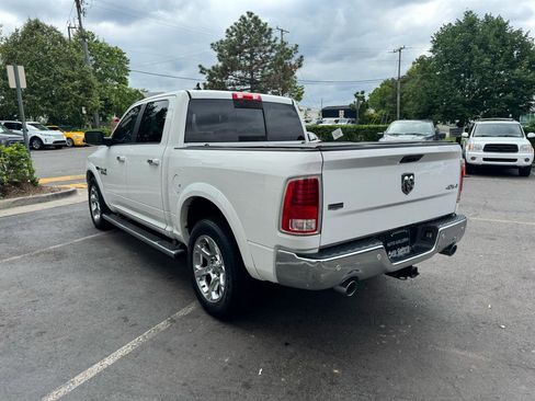 Used 2014 RAM 1500 Laramie w/ Convenience Group AWD/4WD image 6