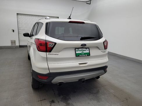Used 2019 Ford Escape Titanium image 6
