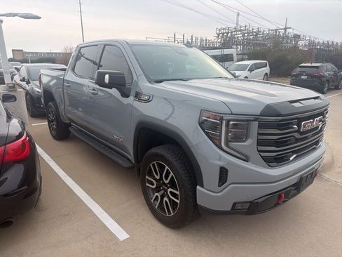 Used 2025 GMC Sierra 1500 AT4 w/ AT4 Premium Package image 2