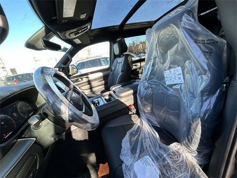 New 2025 Jeep Wagoneer L Series II w/ Premium Group I image 11