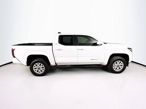 Used 2024 Toyota Tacoma SR5 image 2