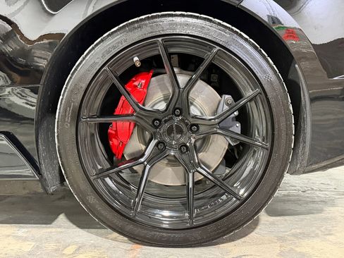 Used 2021 Chevrolet Corvette Stingray Preferred Cpe w/ Z51 Performance Package RWD image 11