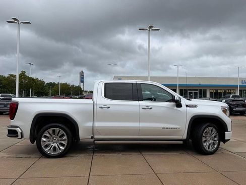 Used 2021 GMC Sierra 1500 Denali w/ Denali Ultimate Package AWD/4WD image 5