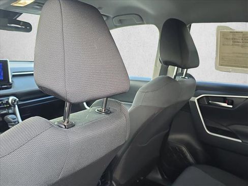 Certified 2025 Toyota RAV4 XLE image 17