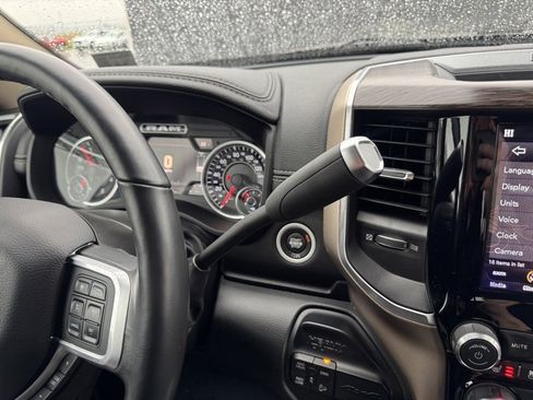 Used 2019 RAM 2500 Laramie image 33