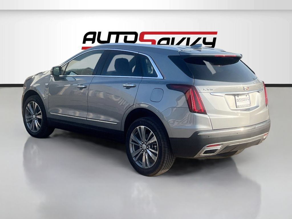 Used 2025 Cadillac XT5 Premium Luxury FWD image 5