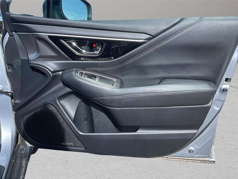 Used 2020 Subaru Outback Limited w/ Popular Package #2 image 13