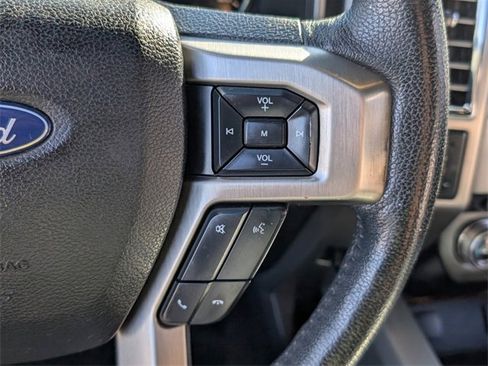 Used 2015 Ford F150 Platinum w/ Equipment Group 701A Luxury image 32