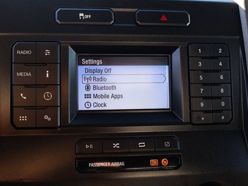 Used 2020 Ford F550 2WD Regular Cab Super Duty image 30