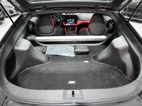 Used 2024 Nissan Z Performance w/ Floor Mat Package RWD image 33