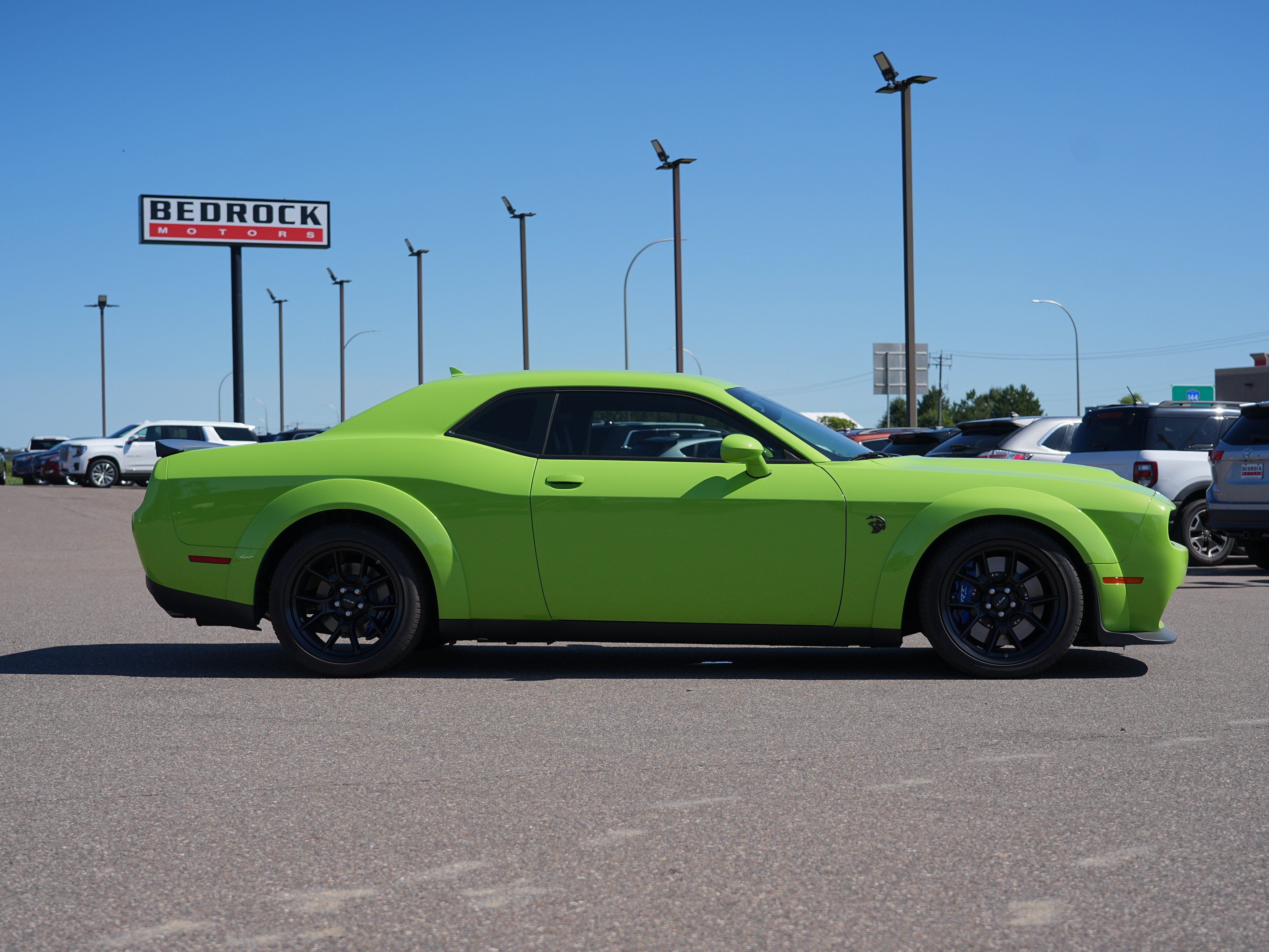 Used 2023 Dodge Challenger SRT Hellcat RWD image 2