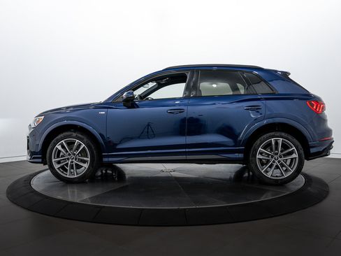 New 2025 Audi Q3 2.0T Premium image 7