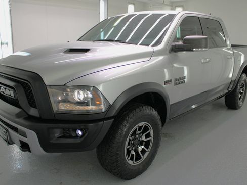 Used 2017 RAM 1500 Rebel w/ Luxury Group image 5