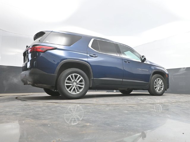 Used 2023 Chevrolet Traverse LT FWD image 43