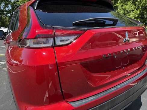 Used 2025 Mitsubishi Eclipse Cross LE AWD/4WD image 9