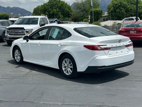 Used 2025 Toyota Camry LE FWD image 7