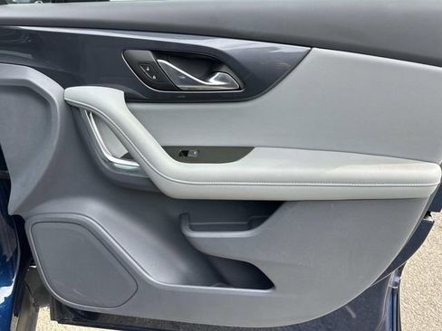 Used 2022 Chevrolet Blazer LT image 8