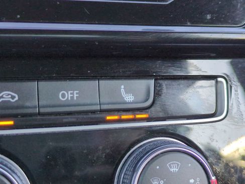 Used 2018 Volkswagen GTI S image 20