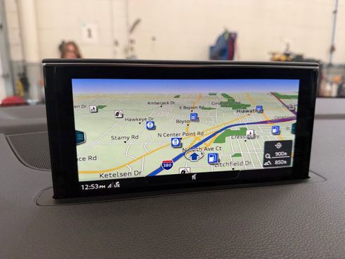 Used 2019 Audi Q7 3.0T Prestige w/ Prestige Package image 18