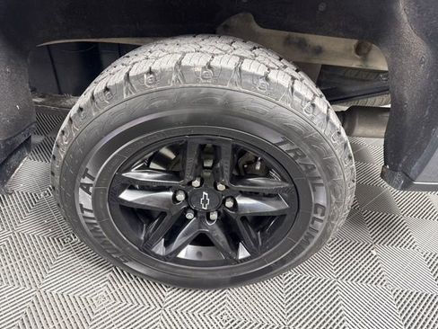 Used 2021 Chevrolet Silverado 1500 LT Trail Boss w/ Bed Protection Package image 9