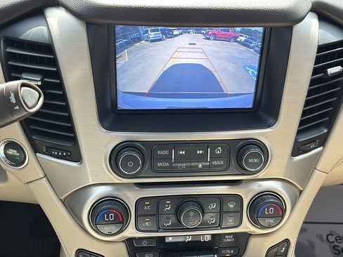 Used 2019 GMC Yukon Denali w/ Denali Ultimate Package RWD image 38