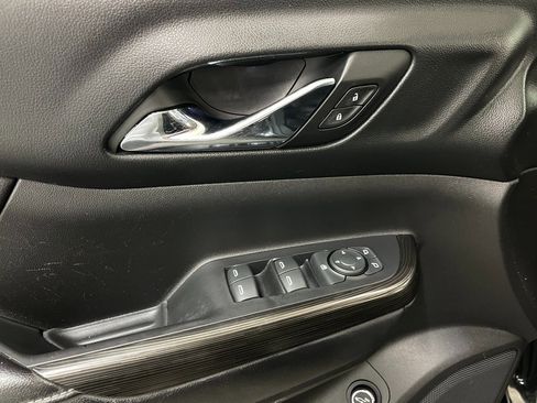 Certified 2017 GMC Acadia SLT image 30