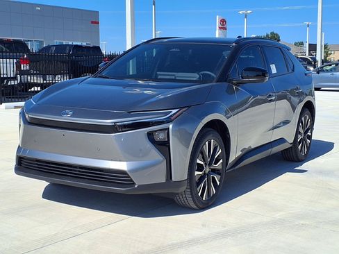 Used 2026 Toyota bZ FWD image 3