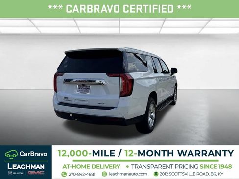 Used 2023 GMC Yukon XL SLT w/ SLT Premium Package AWD/4WD image 3