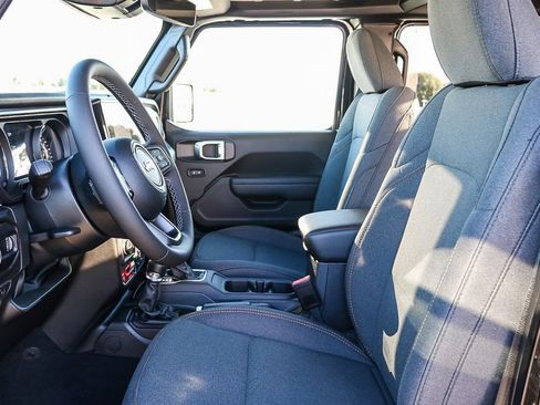 New 2026 Jeep Gladiator Willys image 18