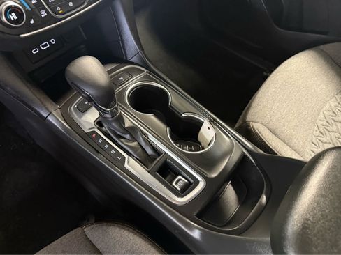 Used 2024 Chevrolet Equinox LT image 13