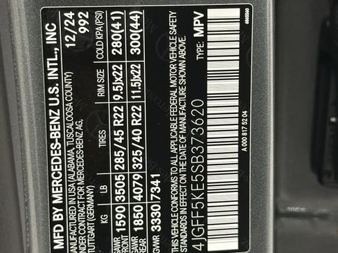 New 2025 Mercedes-Benz GLS 450 4MATIC image 36