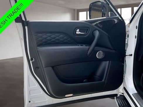 Used 2024 INFINITI QX80 Sensory w/ Cargo Package AWD/4WD image 19