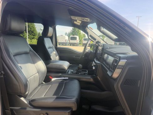 Used 2025 Ford F150 Lariat w/ Equipment Group 501A Mid AWD/4WD image 30